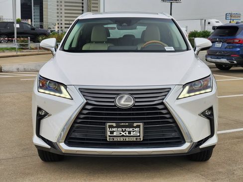 Used 2017 Lexus RX 350 FWD w/ Premium Package image 2