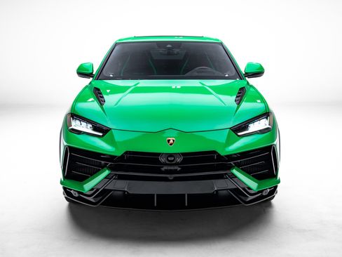 Used 2023 Lamborghini Urus Performante image 7