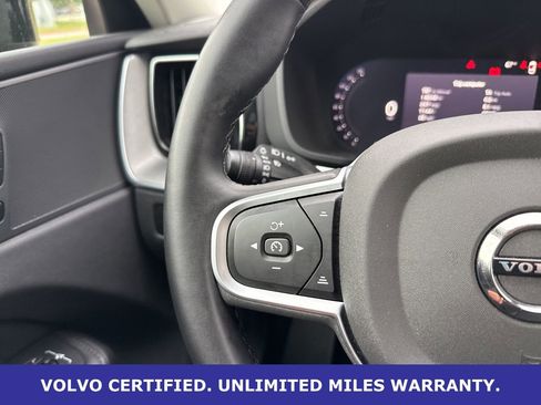 Certified 2025 Volvo XC60 B5 Core AWD/4WD image 21