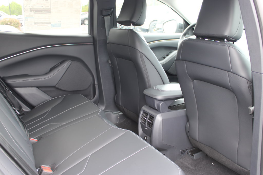 New 2026 Ford Mustang Mach-E Select w/ Comfort Package Lite RWD image 10