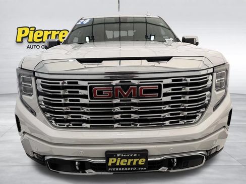 Used 2024 GMC Sierra 1500 Denali AWD/4WD image 10