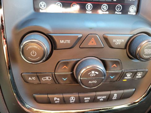 Used 2020 Dodge Durango GT image 19