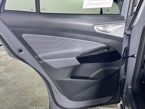 Certified 2025 Volkswagen ID.4 Pro S image 20