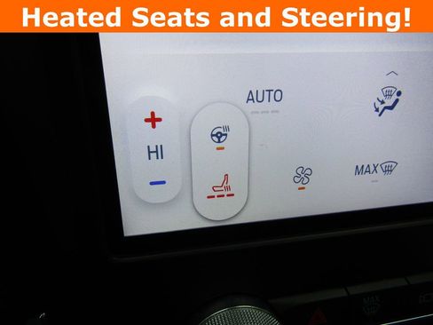 Used 2024 Ford Edge Titanium image 15