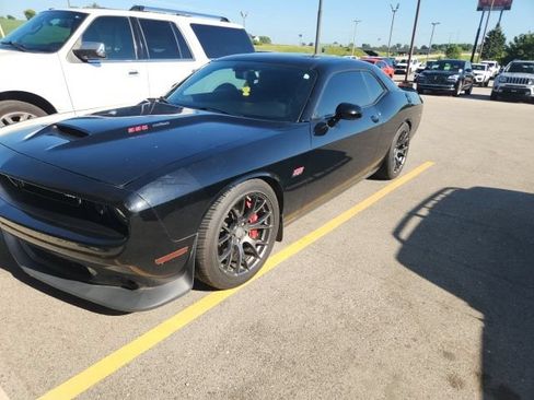 Used 2015 Dodge Challenger SRT w/ Technology Group RWD image 1