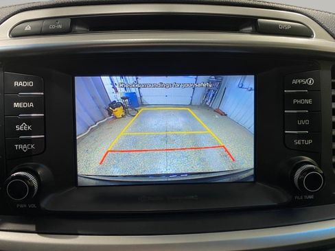 Used 2018 Kia Sorento AWD image 14