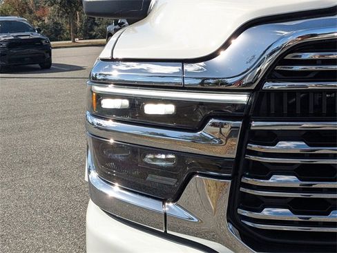 Certified 2025 RAM 2500 Limited image 9