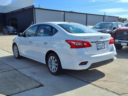Used 2019 Nissan Sentra SV FWD image 7
