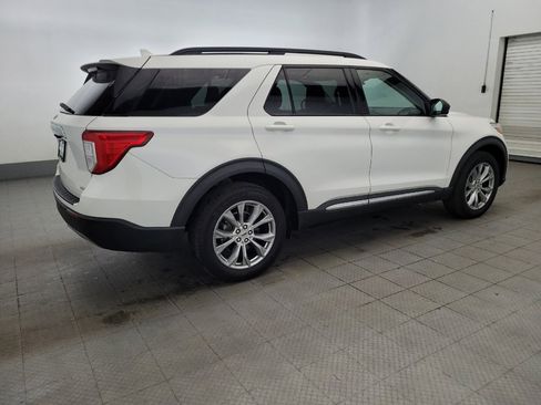 Used 2020 Ford Explorer XLT w/ Equipment Group 202A AWD/4WD image 10