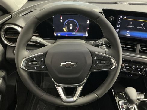 New 2026 Chevrolet Trax ACTIV FWD image 17