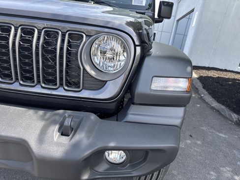 New 2025 Jeep Wrangler Sport S image 10