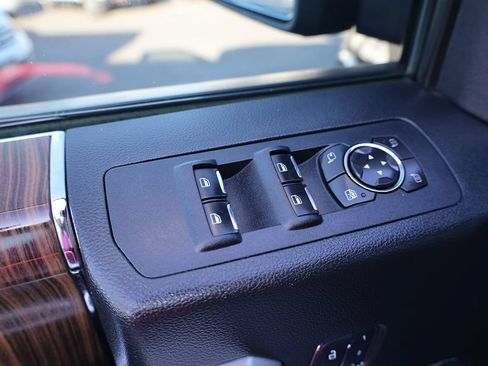 Used 2015 Ford F150 Lariat AWD/4WD image 10