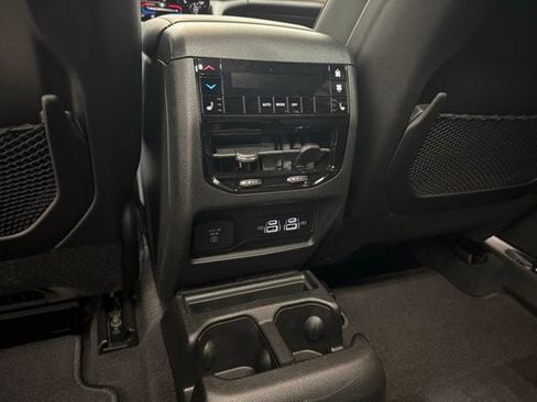 New 2025 Jeep Grand Cherokee L Limited w/ Black Appearance Package image 23