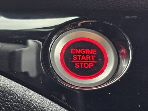 Certified 2021 Honda Ridgeline Black Edition image 13