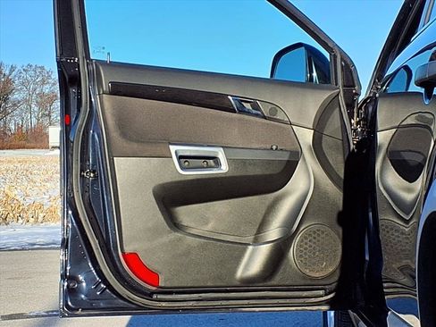 Used 2015 Chevrolet Captiva Sport LS image 24