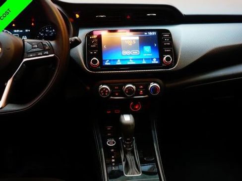 Certified 2024 Nissan Kicks SV image 35