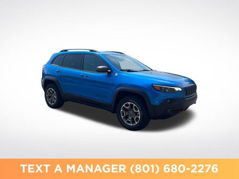Used 2021 Jeep Cherokee Trailhawk w/ Comfort/Convenience Group AWD/4WD image 7