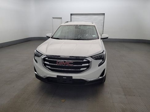 Used 2021 GMC Terrain SLT w/ Infotainment Package II AWD/4WD image 15