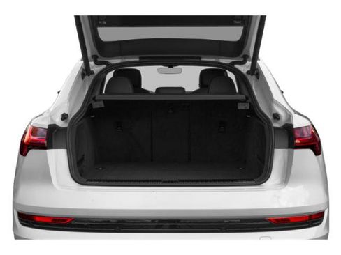 Used 2021 Audi e-tron Premium AWD/4WD image 11