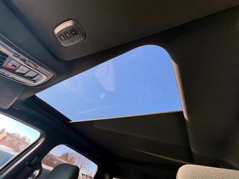 Used 2019 RAM 1500 Big Horn image 31