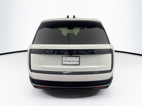 New 2025 Land Rover Range Rover SE image 6