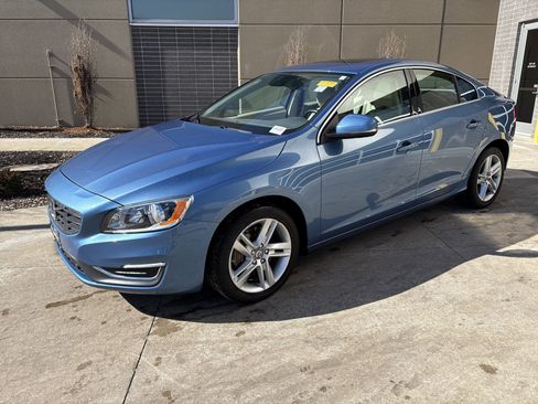 Used 2014 Volvo S60 T5 image 5