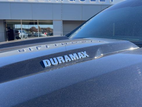 Used 2025 Chevrolet Silverado 1500 ZR2 image 10