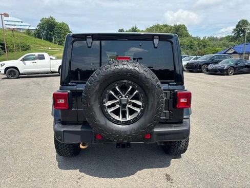 Used 2024 Jeep Wrangler Unlimited Rubicon 392 AWD/4WD image 17