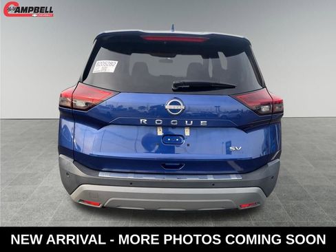 Used 2023 Nissan Rogue SV image 4