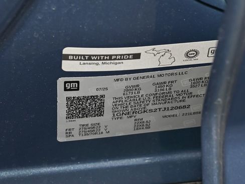 New 2026 Chevrolet Traverse LT w/ Driver Confidence Package FWD image 15