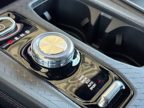 New 2025 Jeep Wagoneer S Limited AWD/4WD image 21