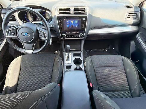 Used 2019 Subaru Outback 2.5i Premium AWD/4WD image 16