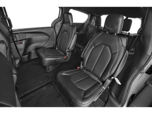 New 2026 Chrysler Voyager LX FWD image 15