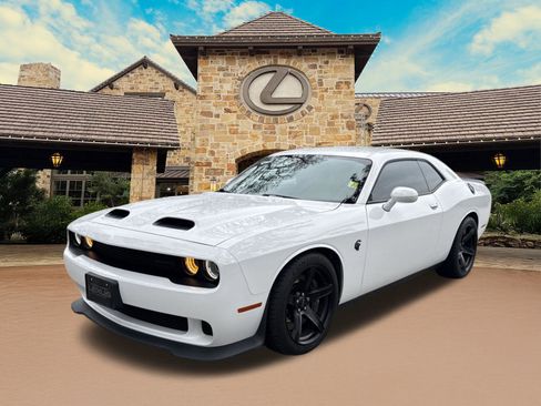 Used 2022 Dodge Challenger SRT Hellcat w/ Plus Package image 4