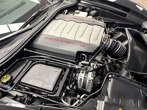 Used 2019 Chevrolet Corvette Grand Sport w/ Carbon Flash Badge Package image 17