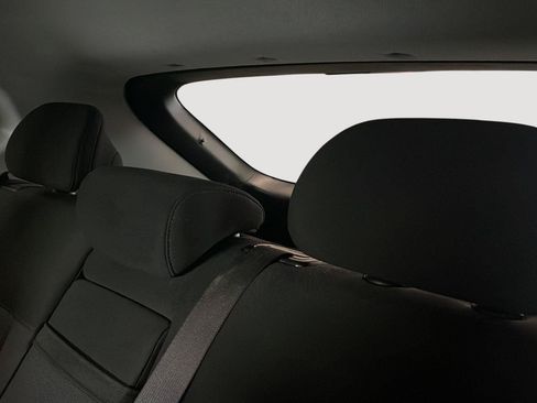 Certified 2024 Hyundai Kona SEL w/ Convenience Package FWD image 9