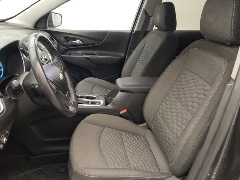 Used 2021 Chevrolet Equinox LT FWD image 17
