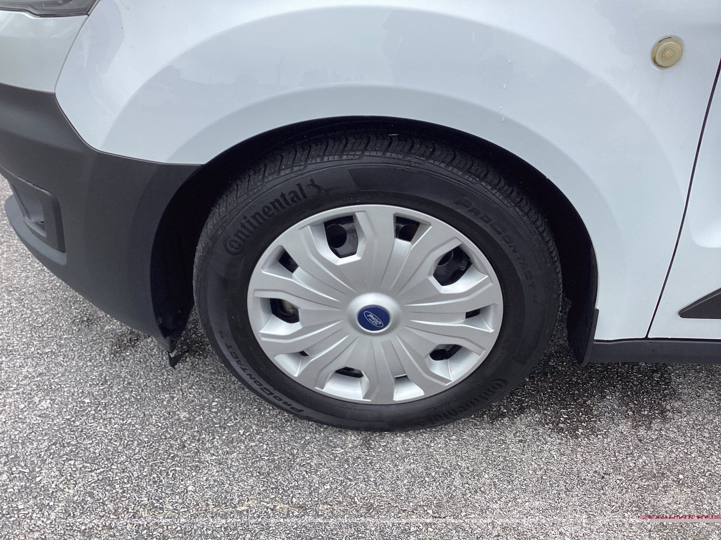 Used 2020 Ford Transit Connect XL FWD image 9