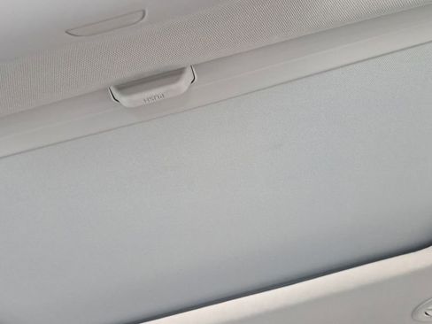 Used 2022 GMC Acadia SLT w/ Technology Package image 20