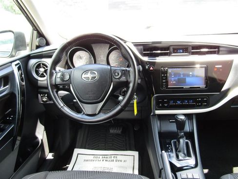 Used 2016 Scion iM FWD image 21