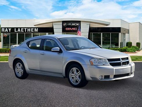 Used 2010 Dodge Avenger R/T FWD image 7