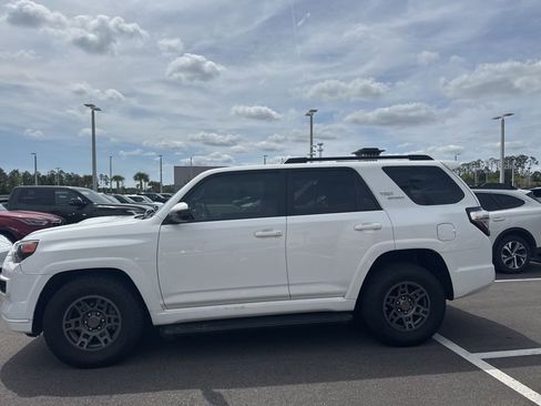 Used 2022 Toyota 4Runner TRD Sport image 4