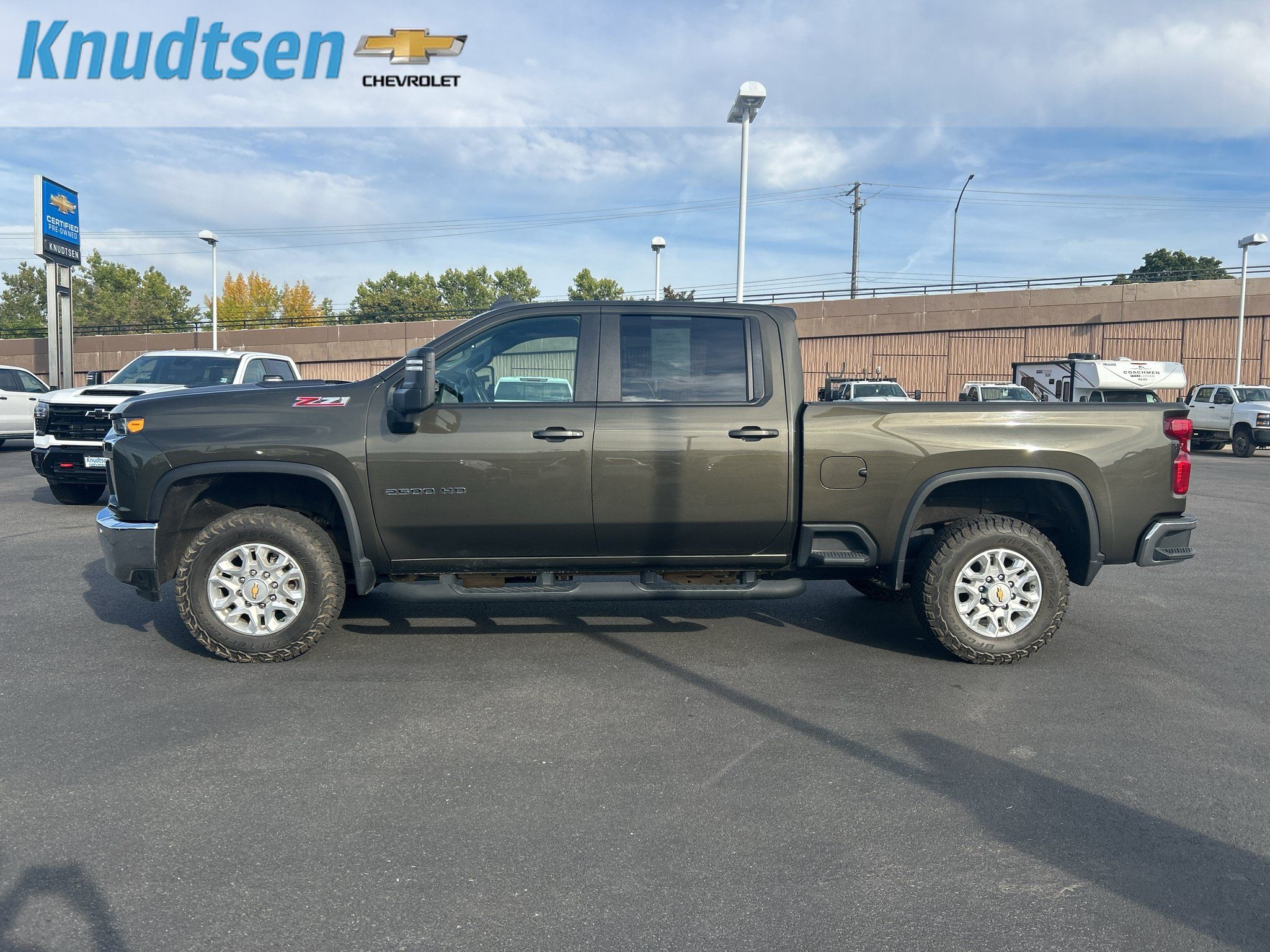 Used 2023 Chevrolet Silverado 2500 LT w/ All Star Edition AWD/4WD image 3