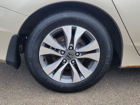 Used 2013 Honda Accord LX image 5