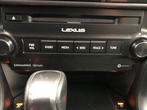 Used 2022 Lexus GX 460 image 26