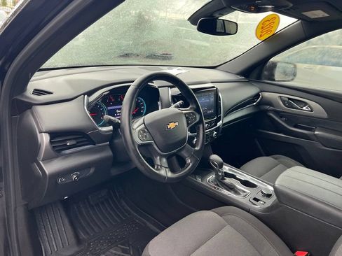 Used 2023 Chevrolet Traverse LT AWD/4WD image 18