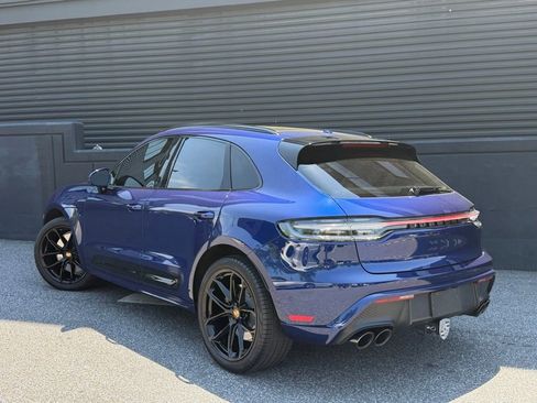 Certified 2025 Porsche Macan GTS AWD/4WD image 8
