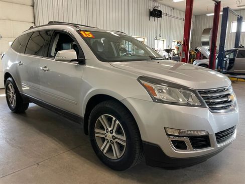 Used 2015 Chevrolet Traverse LT AWD/4WD image 5