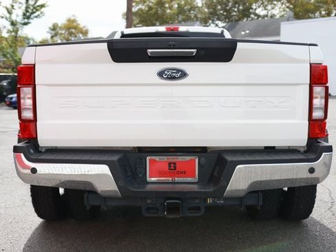 Used 2022 Ford F350 Lariat w/ Lariat Value Package image 7