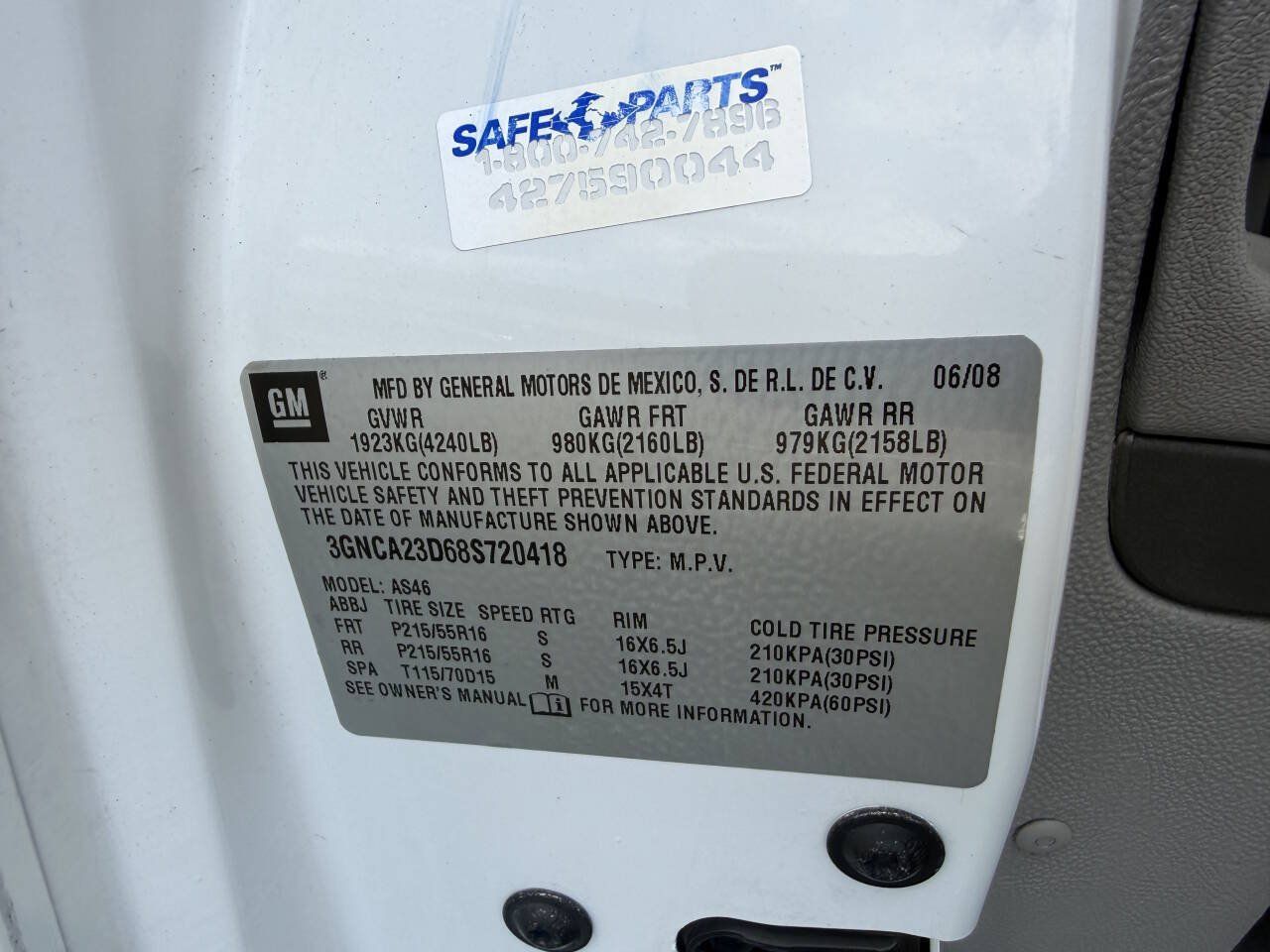 Used 2008 Chevrolet HHR LT FWD image 20